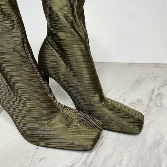 New! Topshop Tia Green Square Toe Heeled Sock Bootie 8 - Picture 10 of 14